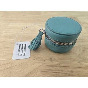 ili New York Leather Jewelry Ring Case